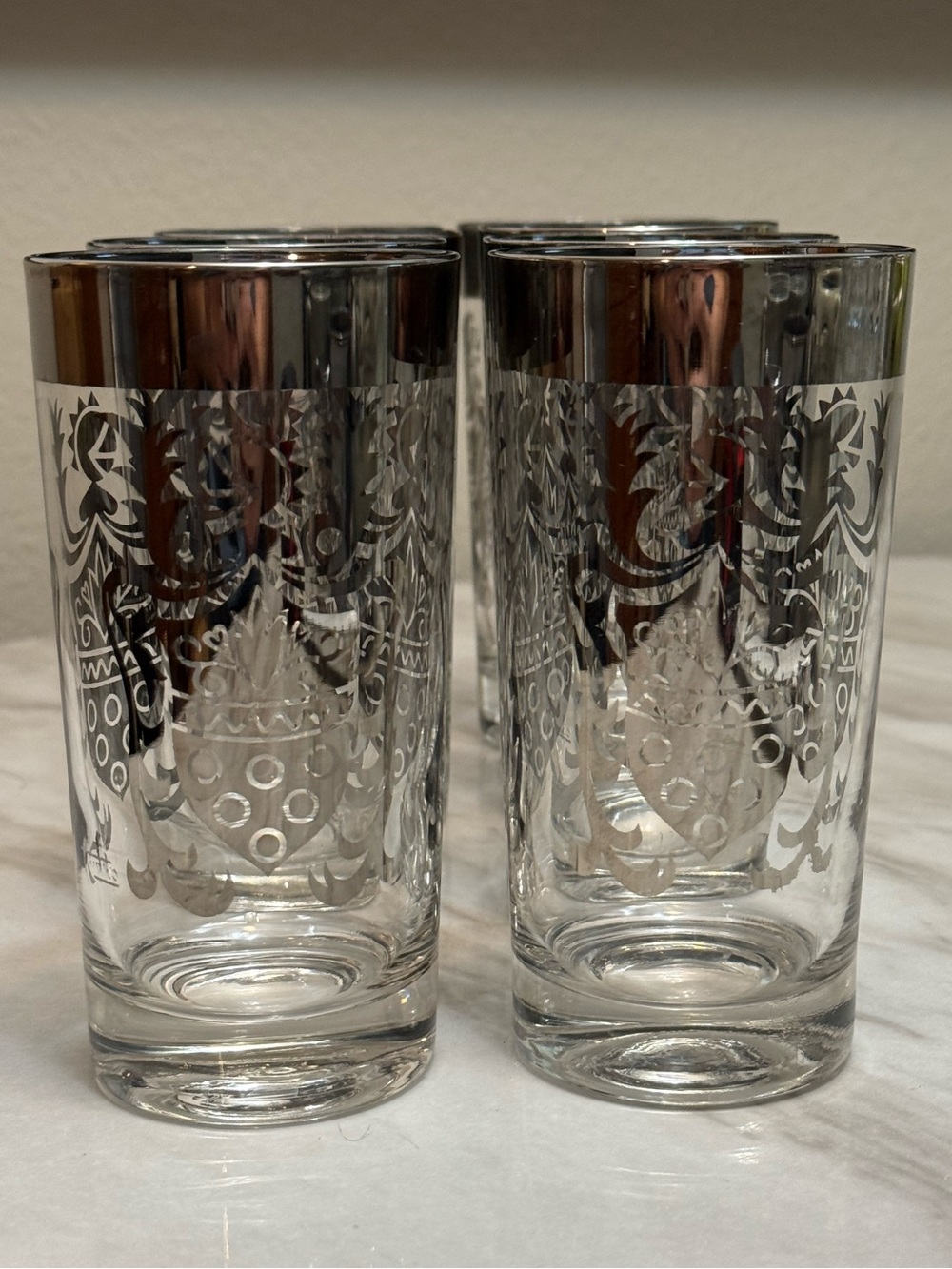 Kimiko high-ball Silver Knight tumblers set 8 etched coat of arms crest and rim